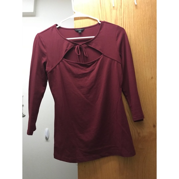 guess cutout top